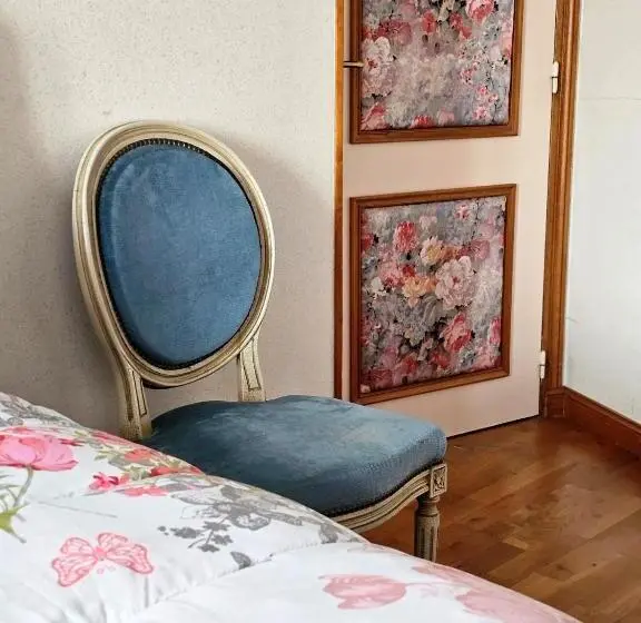 スタンダードトリプルルーム, Chambres D'hotes Chez Renée