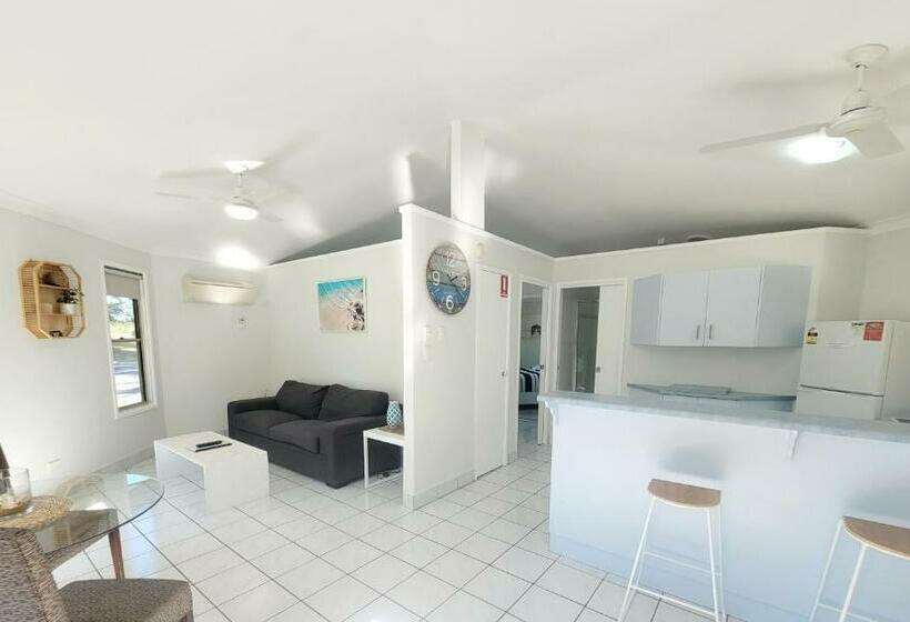 Вилла 1 Спальня, Boyne Island Motel And Villas