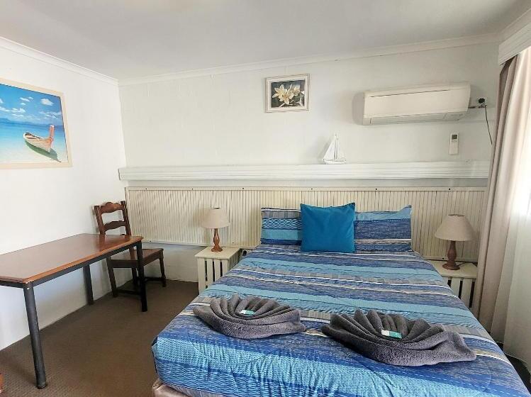 Номер Стандарт, Boyne Island Motel And Villas