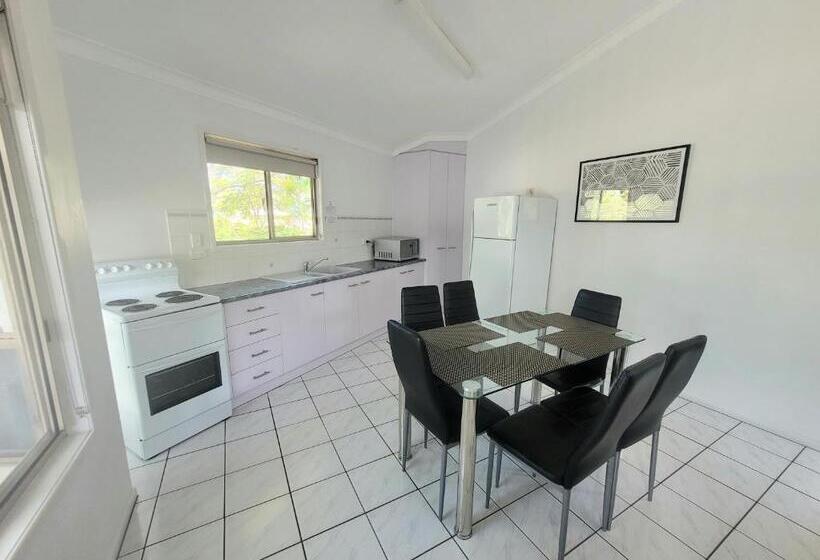 Вилла 2 Спальни, Boyne Island Motel And Villas