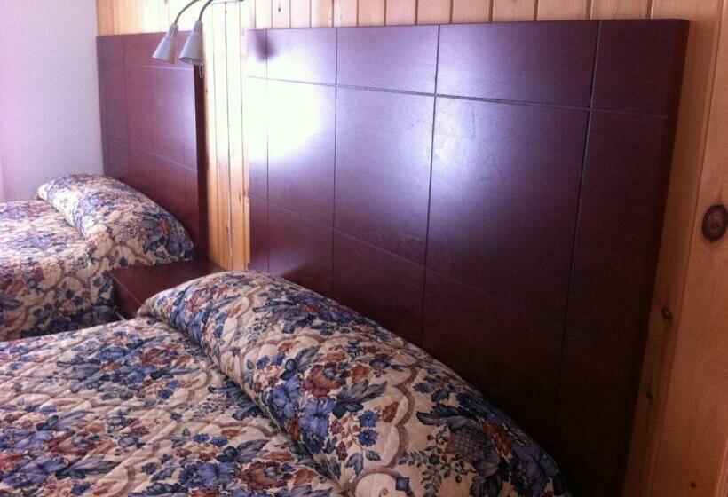 스탠다드 룸 더블 침대 2개, Deep River Motel