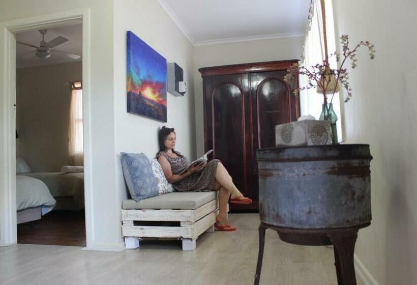 בית, 2 חדרי שינה, Corynnia Station