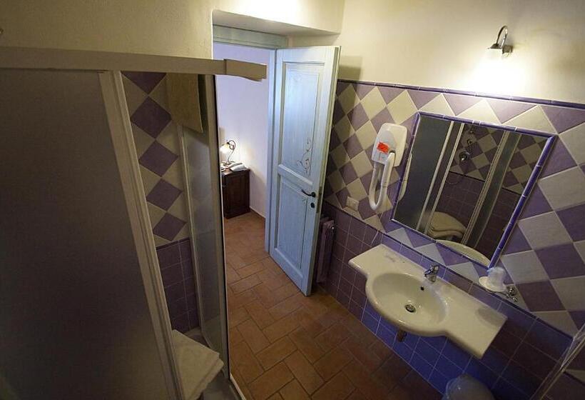 4인용 스탠다드 룸, Agriturismo La Valle Dei Fiori Di Bellucci Rosanna