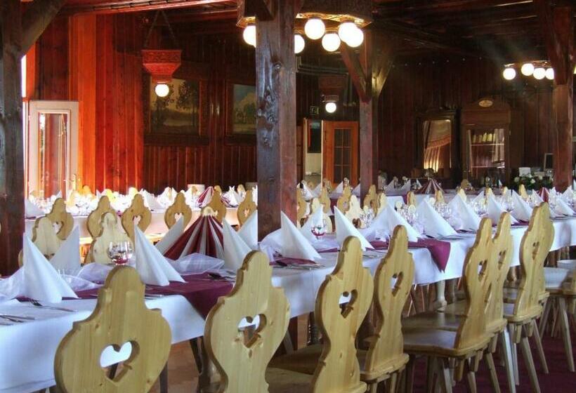 Háromágyas Standard Szoba, Penzion Rejviz