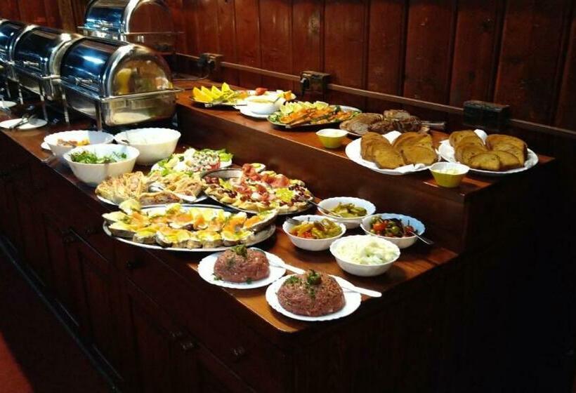 Háromágyas Standard Szoba, Penzion Rejviz