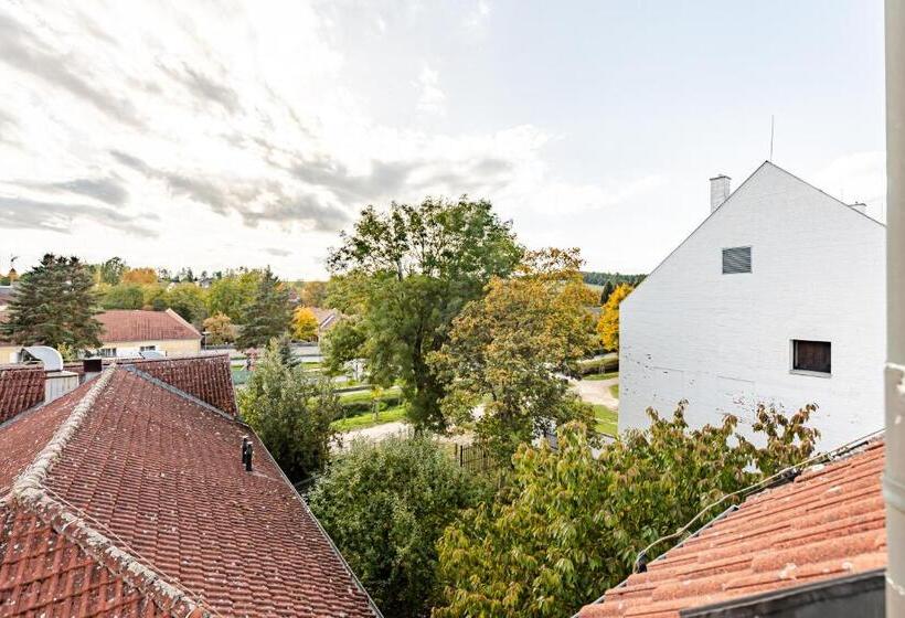 غرفة قياسية, Pivoňka