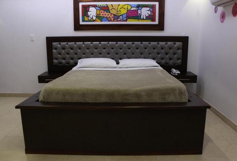 جناح مزوَّد بشرفة, Sky Club Eco