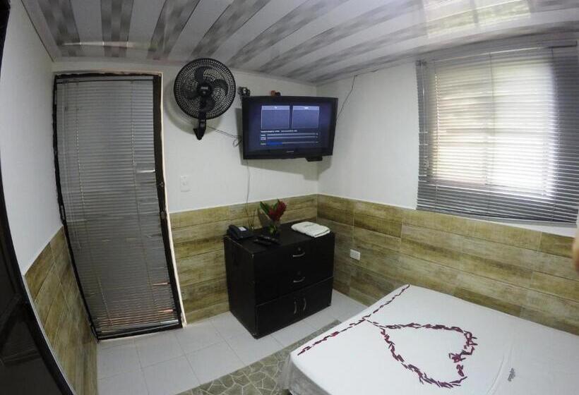 غرفة قياسية فردية, Sky Club Eco