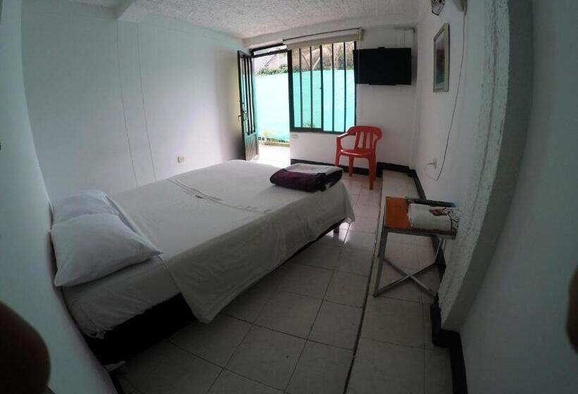 غرفة قياسية فردية, Sky Club Eco