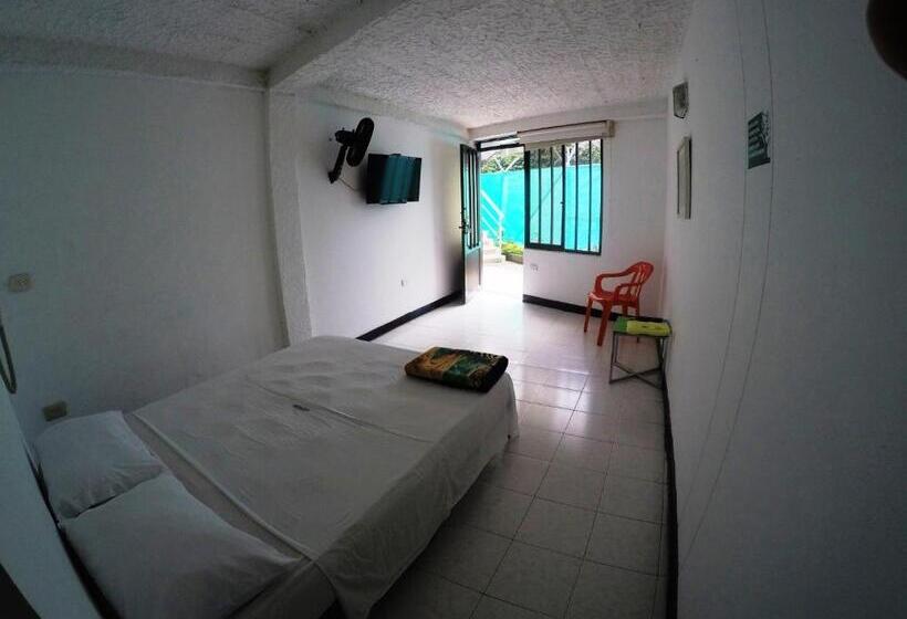 غرفة قياسية فردية, Sky Club Eco