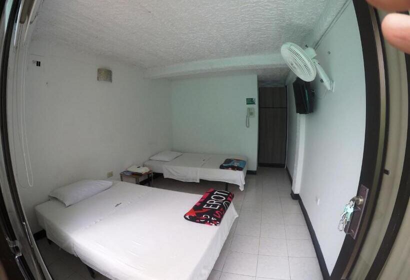 غرفة قياسية, Sky Club Eco