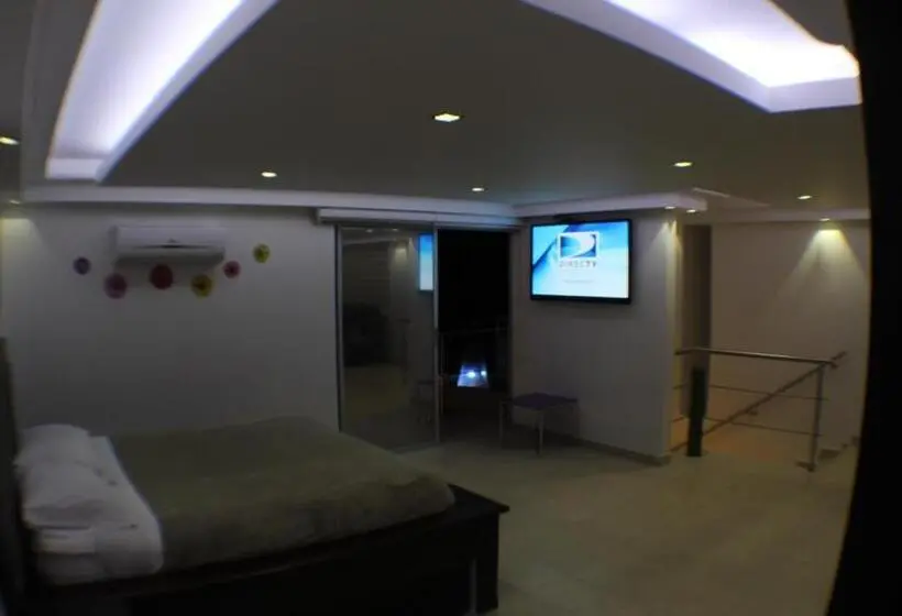 バルコニー付スイート, Sky Club Eco