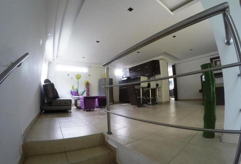 جناح مزوَّد بشرفة, Sky Club Eco