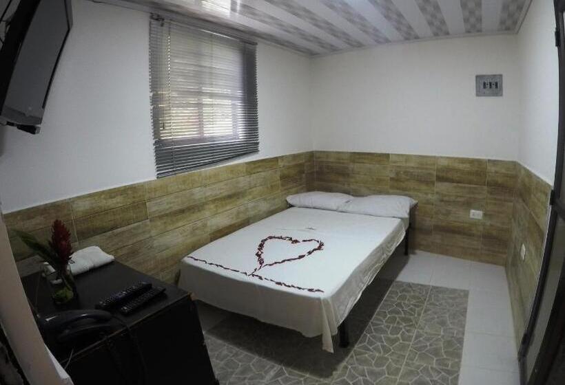 غرفة قياسية فردية, Sky Club Eco