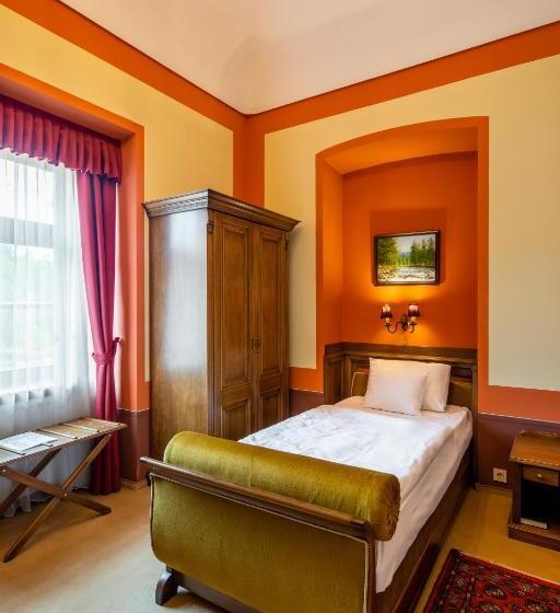 庭の見えるシングルルーム, Vécsecity Superior