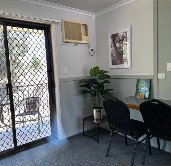 חדר סטנדרט עם מרפסת, Murgon Motor Inn