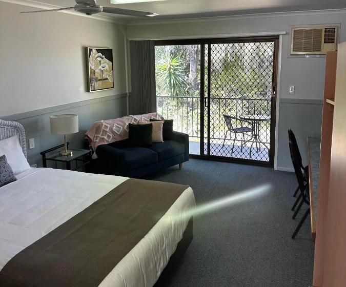 חדר סטנדרט עם מרפסת, Murgon Motor Inn