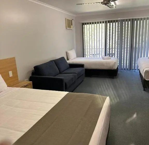 ファミリールーム, Murgon Motor Inn