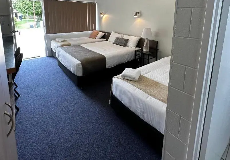 ファミリールーム, Murgon Motor Inn