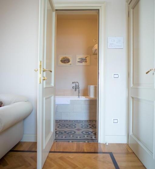 غرفة ديلوكس ذات إطلالة, Castello Di Mornico Losana