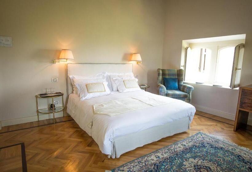 غرفة ديلوكس, Castello Di Mornico Losana