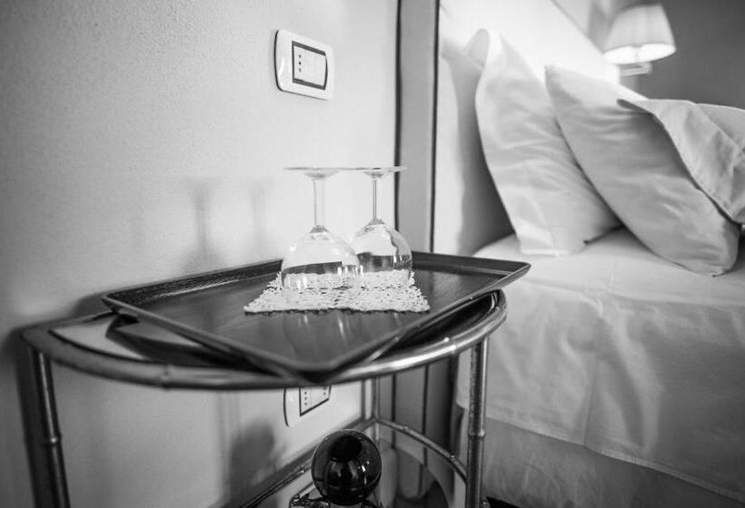 غرفة ديلوكس, Castello Di Mornico Losana