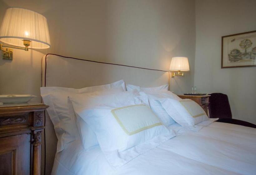 غرفة ديلوكس, Castello Di Mornico Losana