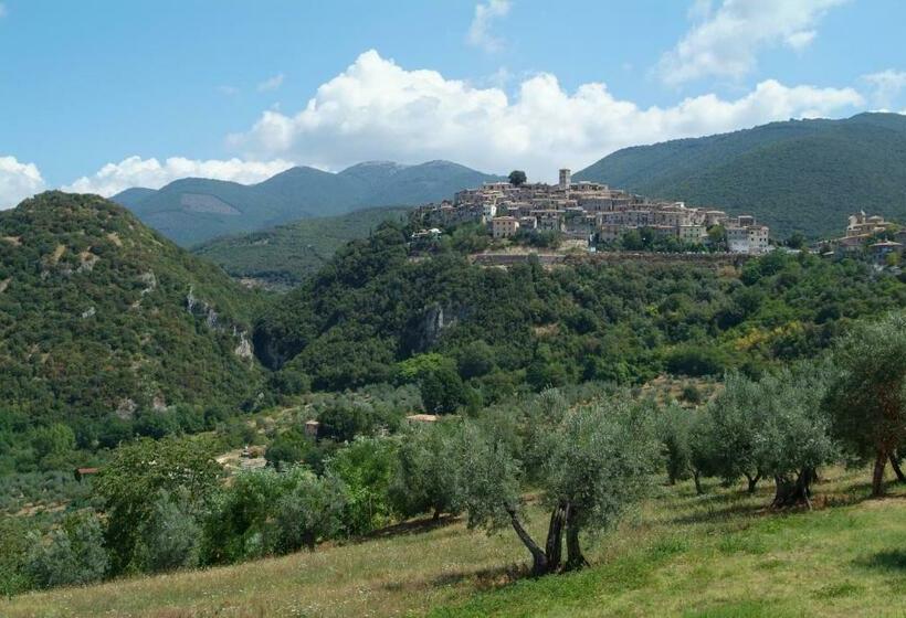 غرفة قياسية مطلة على الجبل, La Torretta Historical Home