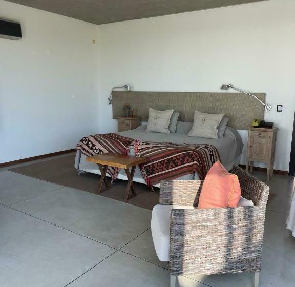 Suite with lake view, Lomas De San Vicente Hotel Boutique