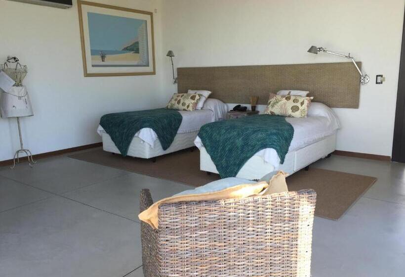 Suite with lake view, Lomas De San Vicente Hotel Boutique