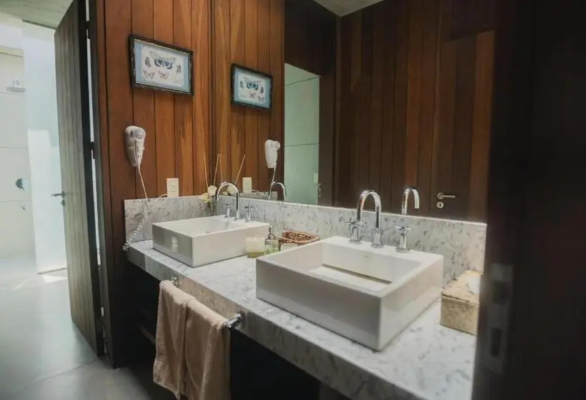 Suite with lake view, Lomas De San Vicente Hotel Boutique