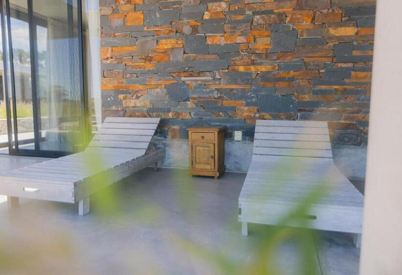 Suite with lake view, Lomas De San Vicente Hotel Boutique