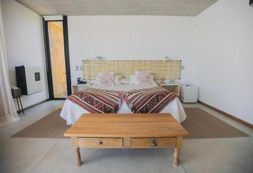 Suite with lake view, Lomas De San Vicente Hotel Boutique