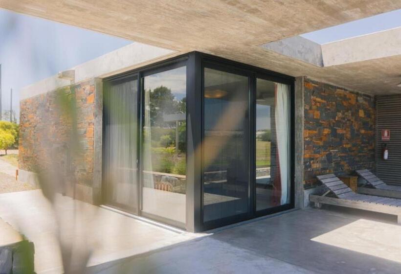 Suite with lake view, Lomas De San Vicente Hotel Boutique