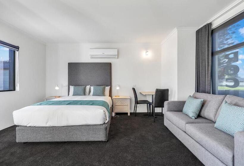 غرفة ديلوكس, Rochester Motel