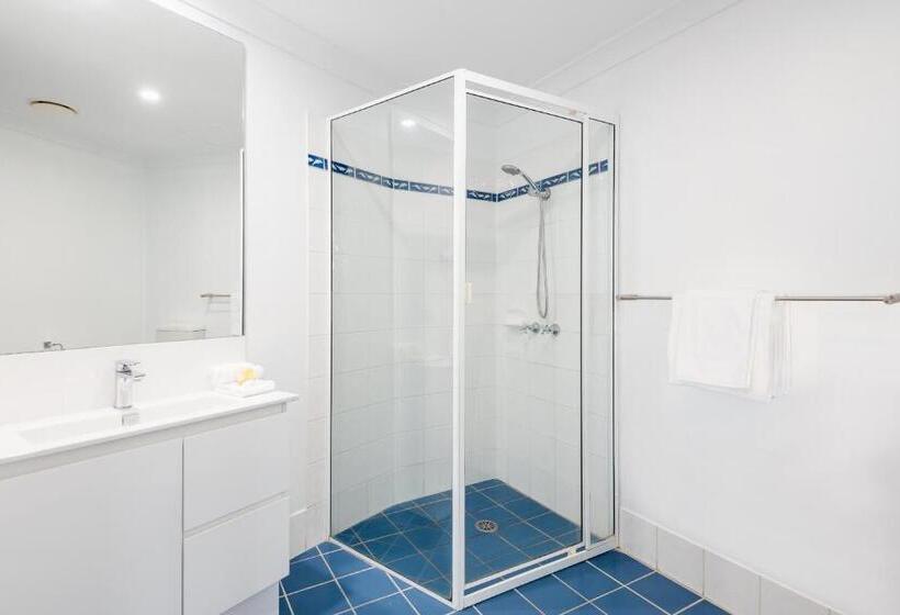 1 Bedroom Apartment Lake View, The Brighton Apartments