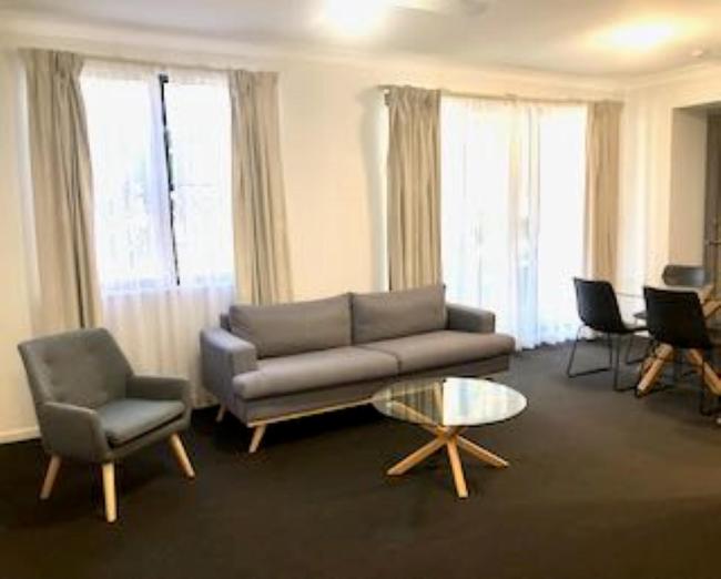 2ベッドルームアパートメント, The Brighton Apartments