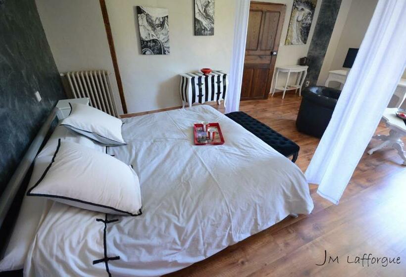 חדר סטנדרט, La Bigourd In