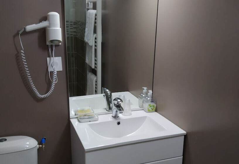 ファミリールーム, Chalet Hotel Les Marmottes 2 étoiles Nn