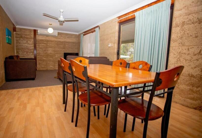 בקתת חדר, Hopetoun Motel & Chalet Village