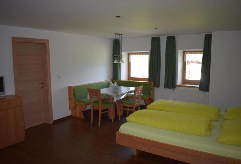 Апартаменты 3 Спальни, Ferienhof Mairulrich
