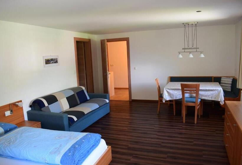 带3个卧室的公寓, Ferienhof Mairulrich