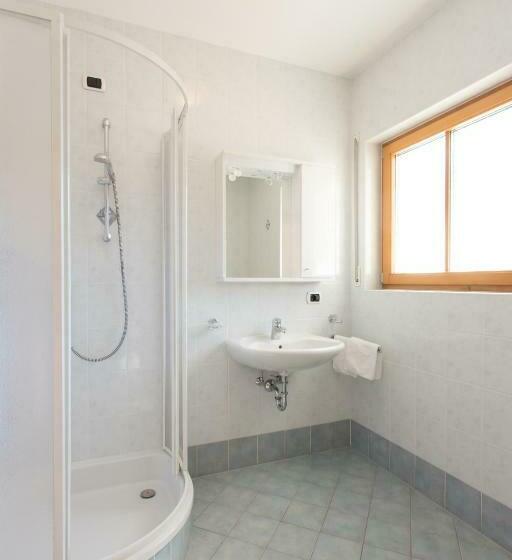 Номер Стандарт с Балконом, Gasthaus Zum Weissen Kreuz