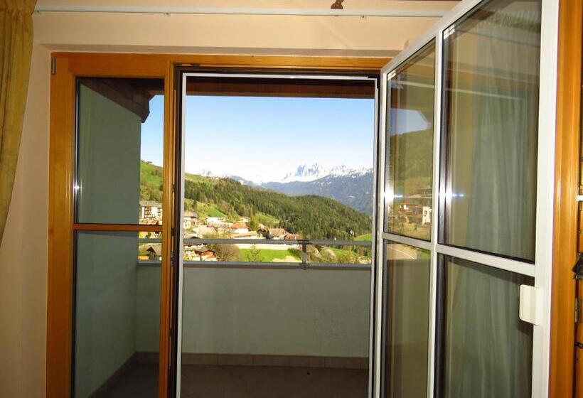 Номер Стандарт с Балконом, Gasthaus Zum Weissen Kreuz