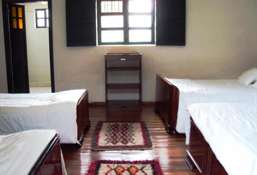 ファミリールーム, Hacienda El Aserrio