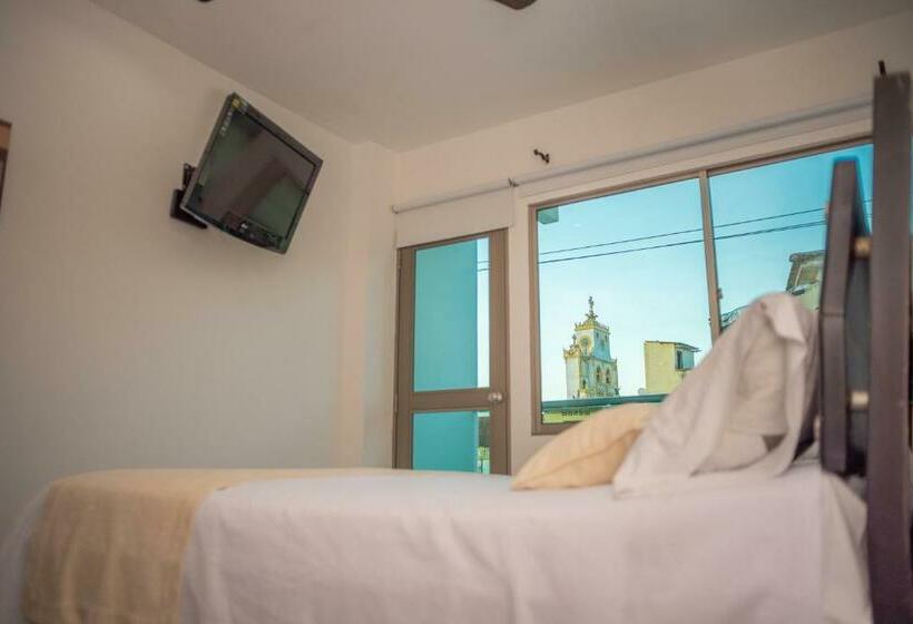 带大床的高级房间, Onoma