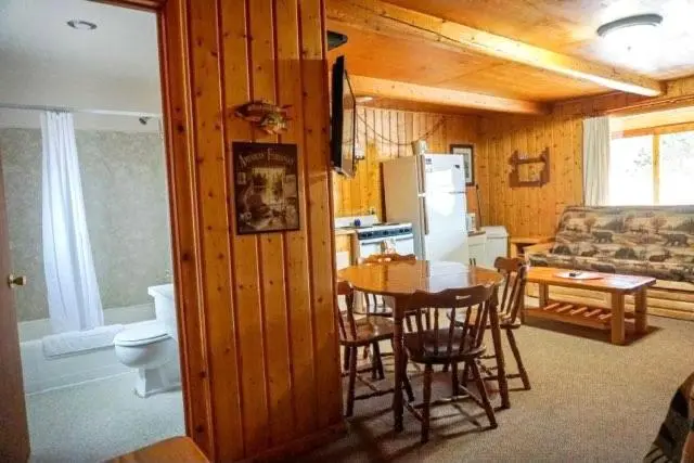 ファミリールーム, Sportsman Lodge Melrose Mt