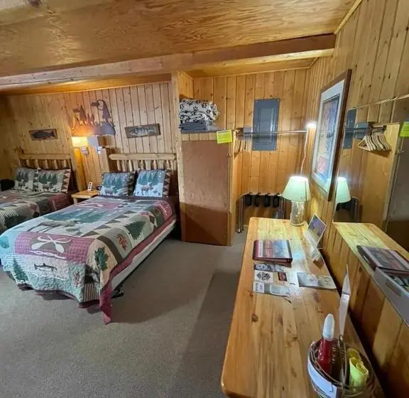 ファミリールーム, Sportsman Lodge Melrose Mt
