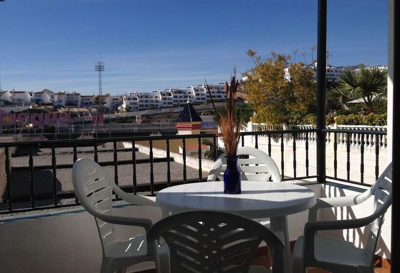 テラス付き１ベッドルームアパートメント, Apartamentos Las Rosas De Capistrano