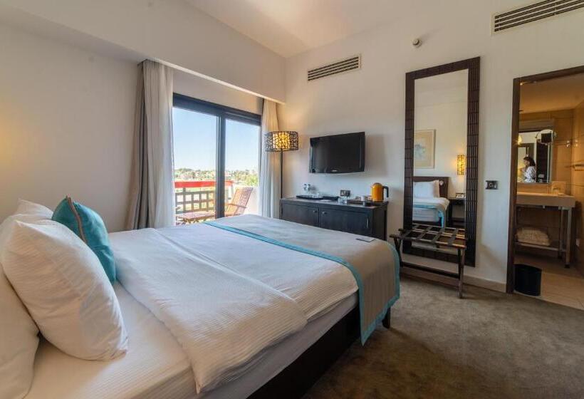 Номер Стандарт Вид на Сад, Arkin Palm Beach